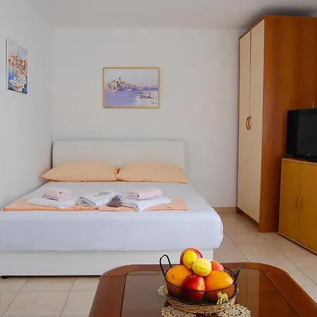 Lili Apartment